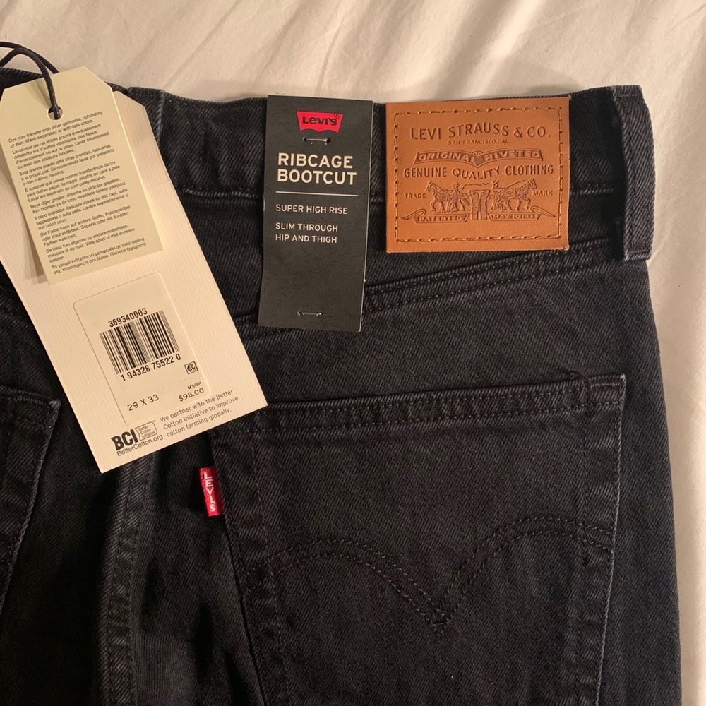 Levi's Ribcage Bootcut